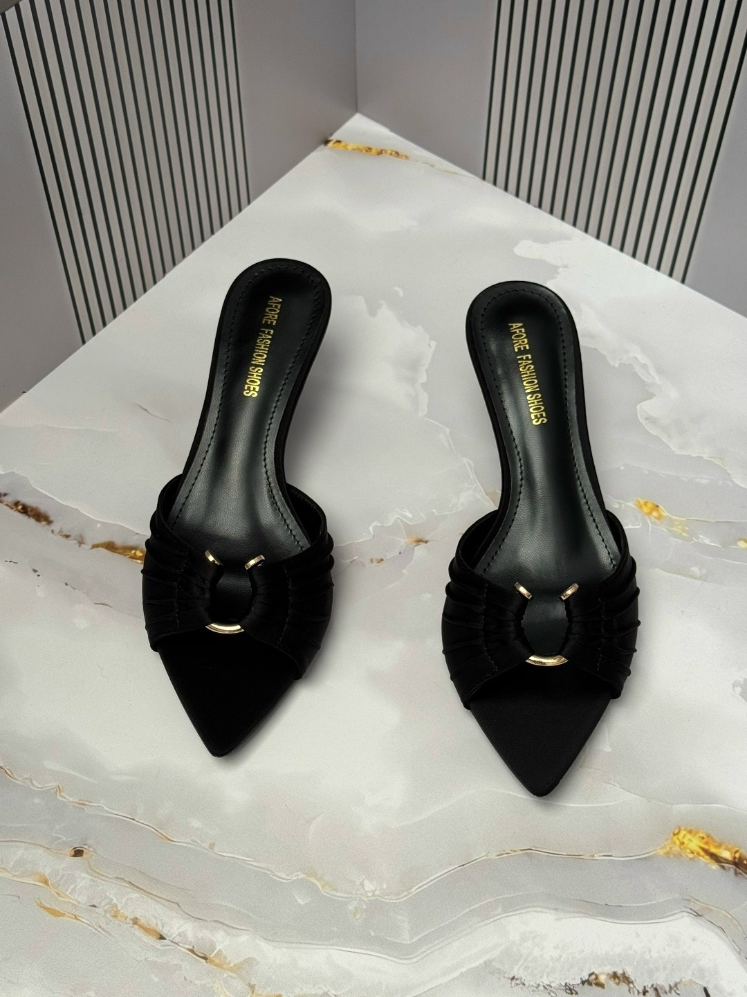 ,элегантные босоножки,женские босоножки,модные босоножки,босоножки на каблуках