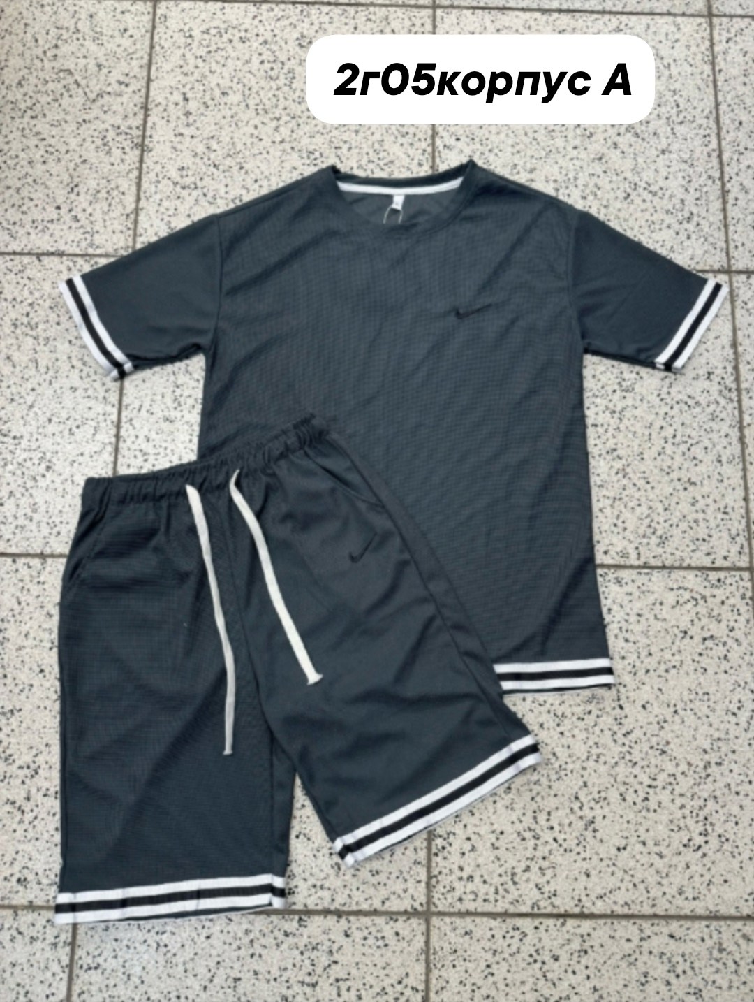 спортивный костюм nike мужской,мужские спортивные костюмы,спортивные костюм,мужской спортивный костюм с шортами и футболкой,костюм футболка шорты спортивный