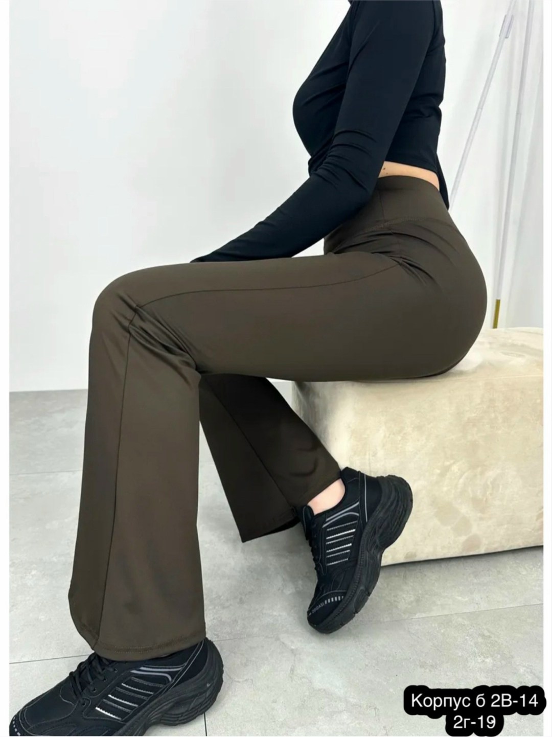 брюки женские-клеш,спортивные штаны клеш женские,брюки остин черные клеш женские,спортивные брюки клеш,леггинсы брюки клеш от колена mikmn