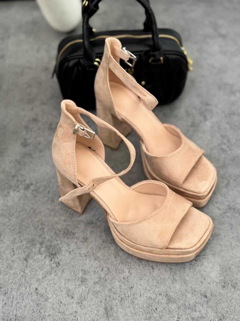 босоножки женские на высоком каблуке с платформой,босоножки на каблуках,босоножки бежевые на каблуке,замшевые босоножки,босоножки на платформе