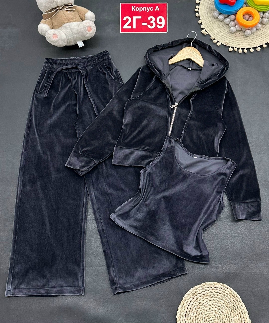 cпортивный костюм велюровый,костюм велюровый,велюровый костюм женский,велюровый костюм для девочки,костюм двойка