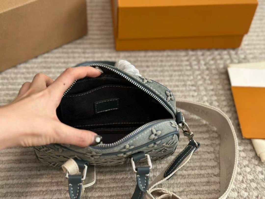 сумка louis vuitton,сумка женская louis vuitton,louis vuitton сумка на плечо,модная сумка,сумки брендовая