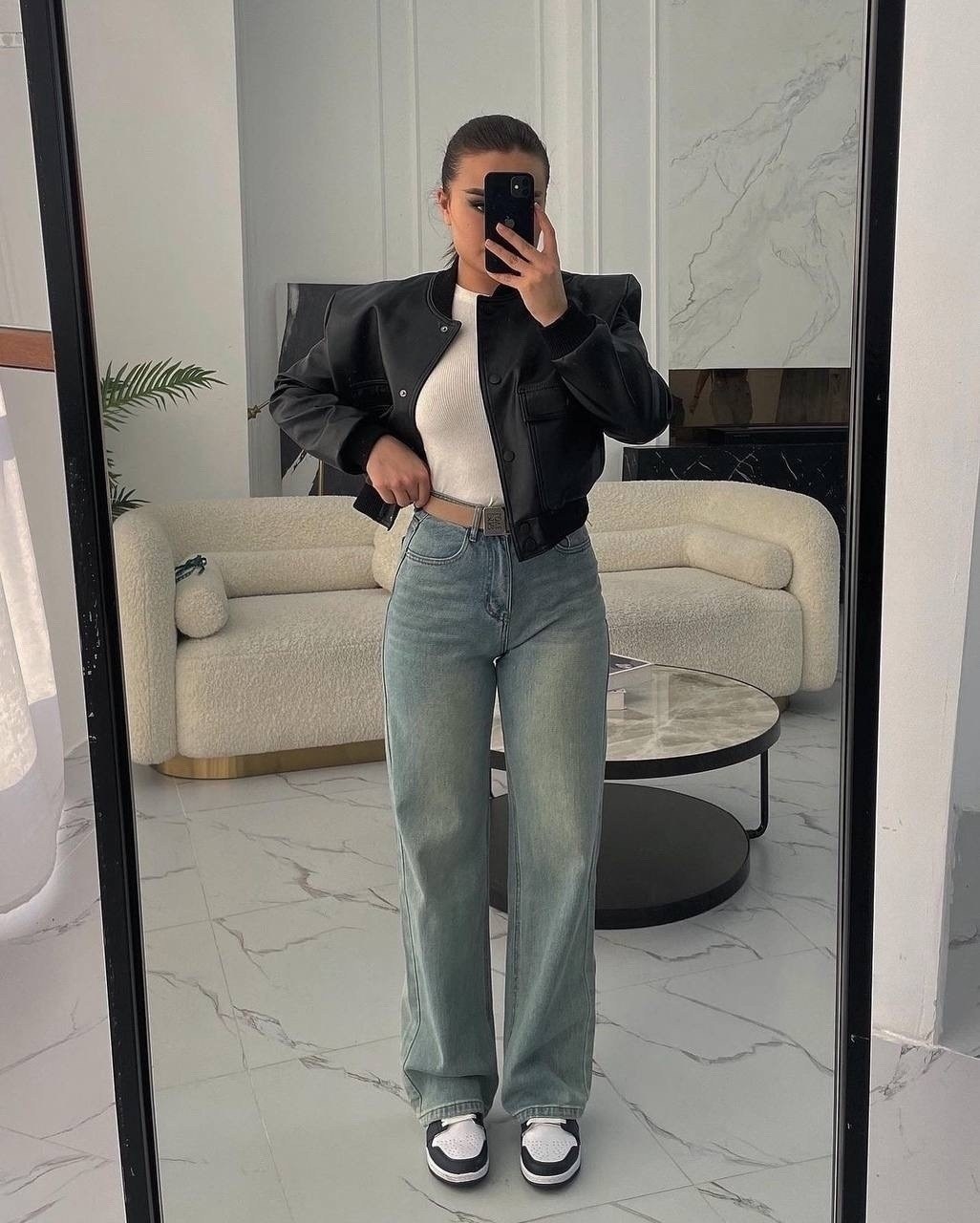 джинсы широкие,куртка бомбер,стильные джинсы,женские джинсы