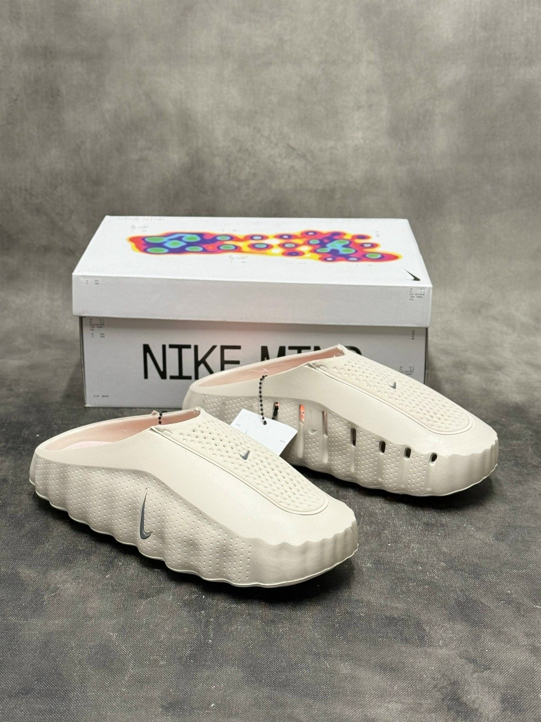 nike mind 001,тапки модные,кроссовки nike,оригинальные кроссовки,кроссовки тапки