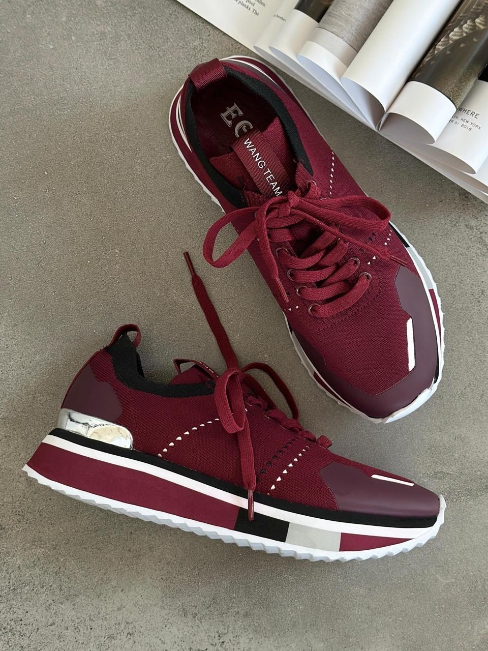 ,кроссовки женскиe,кожаные кроссовки,бордовые кроссовки,кроссовка