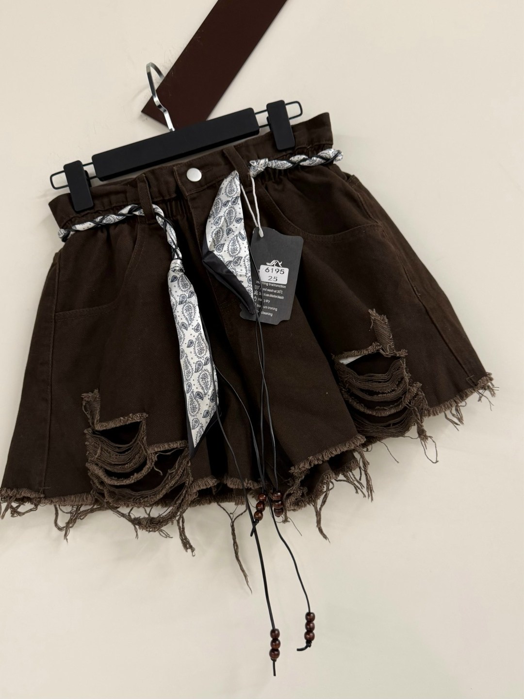 коричневые джинсовые шорты,шорты женские,женские джинсовые шорты,джинсовые шорты,шорты карго женские