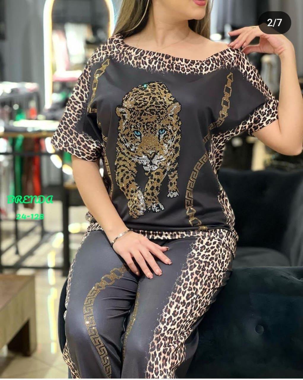 шикарный костюм двойка,костюм женский двойка с леопардом,брючный костюм,женский костюм,женский костюм салатовый