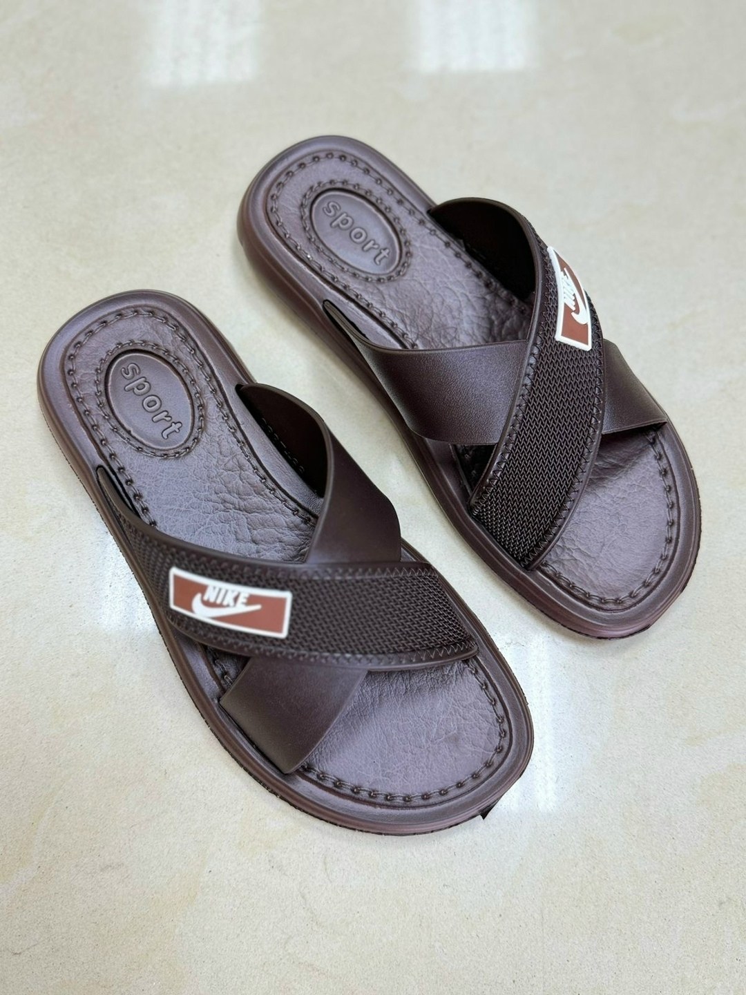 мужские шлепки,мужские шлепанцы,тапки мужские,шлёпки мужские,кожаные шлепанцы