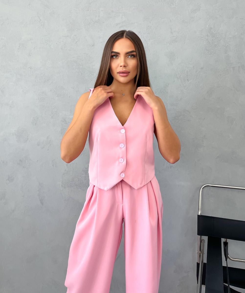 женский брючный костюм двойка,розовый костюм с жилеткой,женский костюм,костюм с брюками,костюм двойка