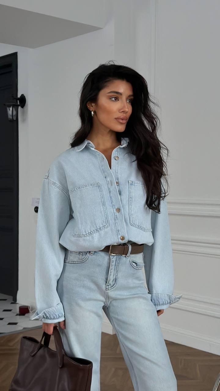 джинсовый комбинезон,женский комбинезон джинсовый,стиль одежды,модные джинсы,джинсовый стиль