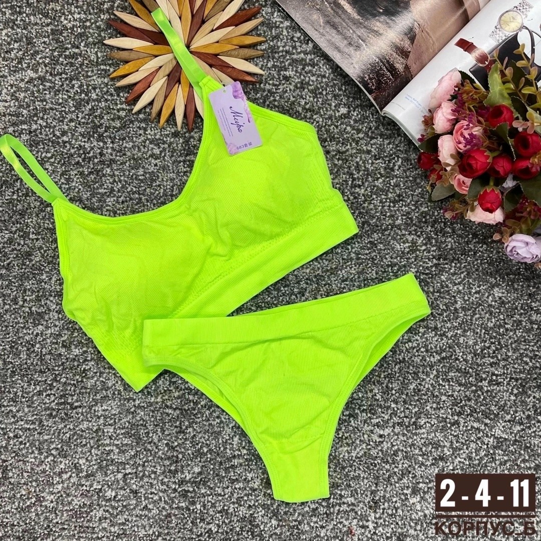 комплект женского нижнего белья,комплект нижнего белья,нижнее белье комплект топ трусы женское,женский топ нижнее белье,женская нижнее белье