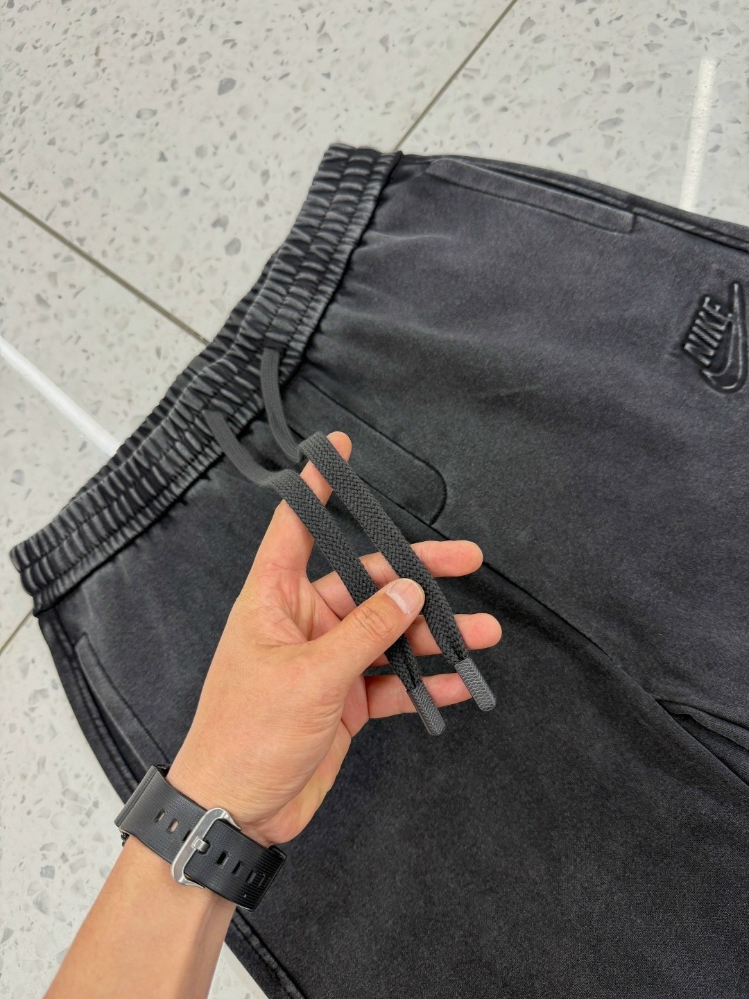 брюки джоггеры,брюки спортивные,спортивные штаны,серые спортивные штаны,мужские спортивные штаны