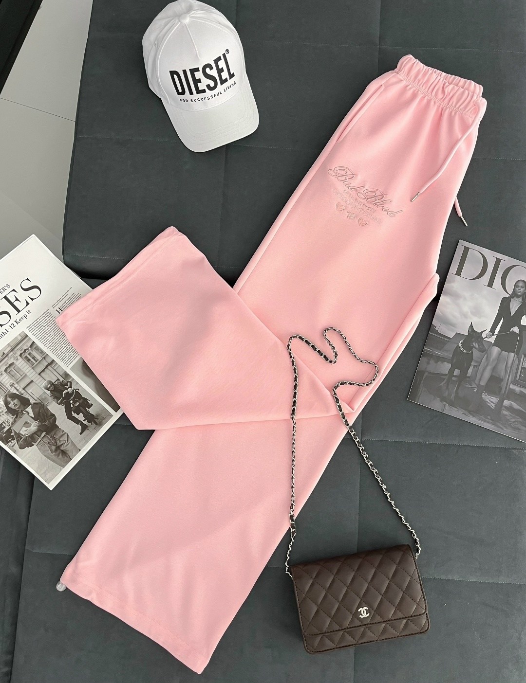 розовые брюки,брюки спортивные,штаны розовые,женские спортивные брюки,широкие брюки