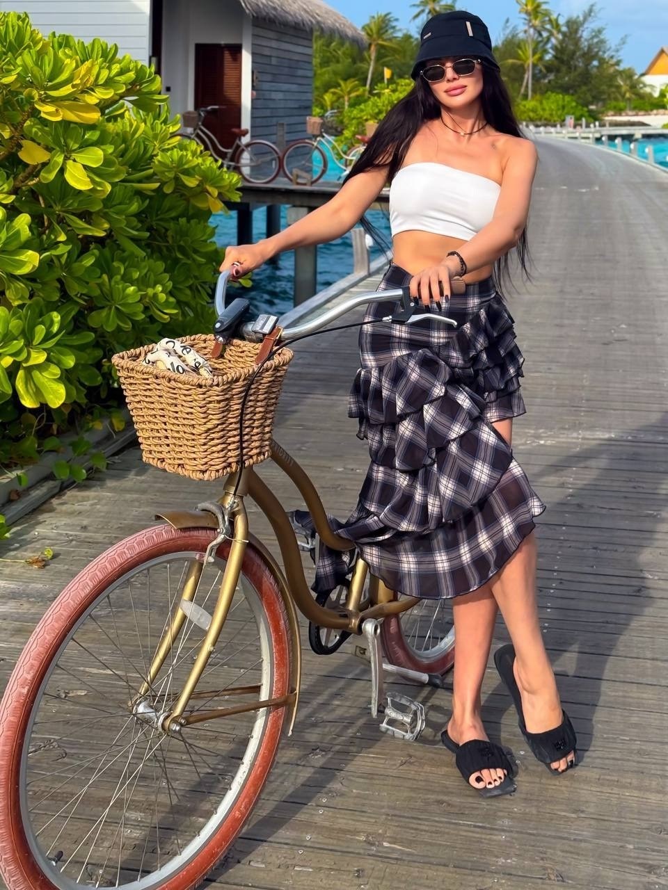 девушка,девушка и женщина,стильные наряды,эскорт девушка