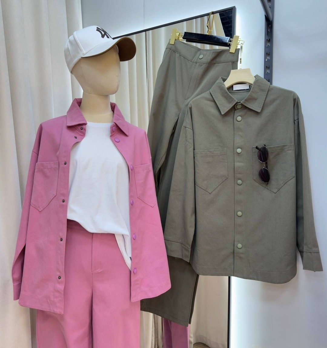 костюм женский,костюм женский брючный,костюм брючный с рубашкой,брючный костюм с рубашкой женский,костюм на флисе