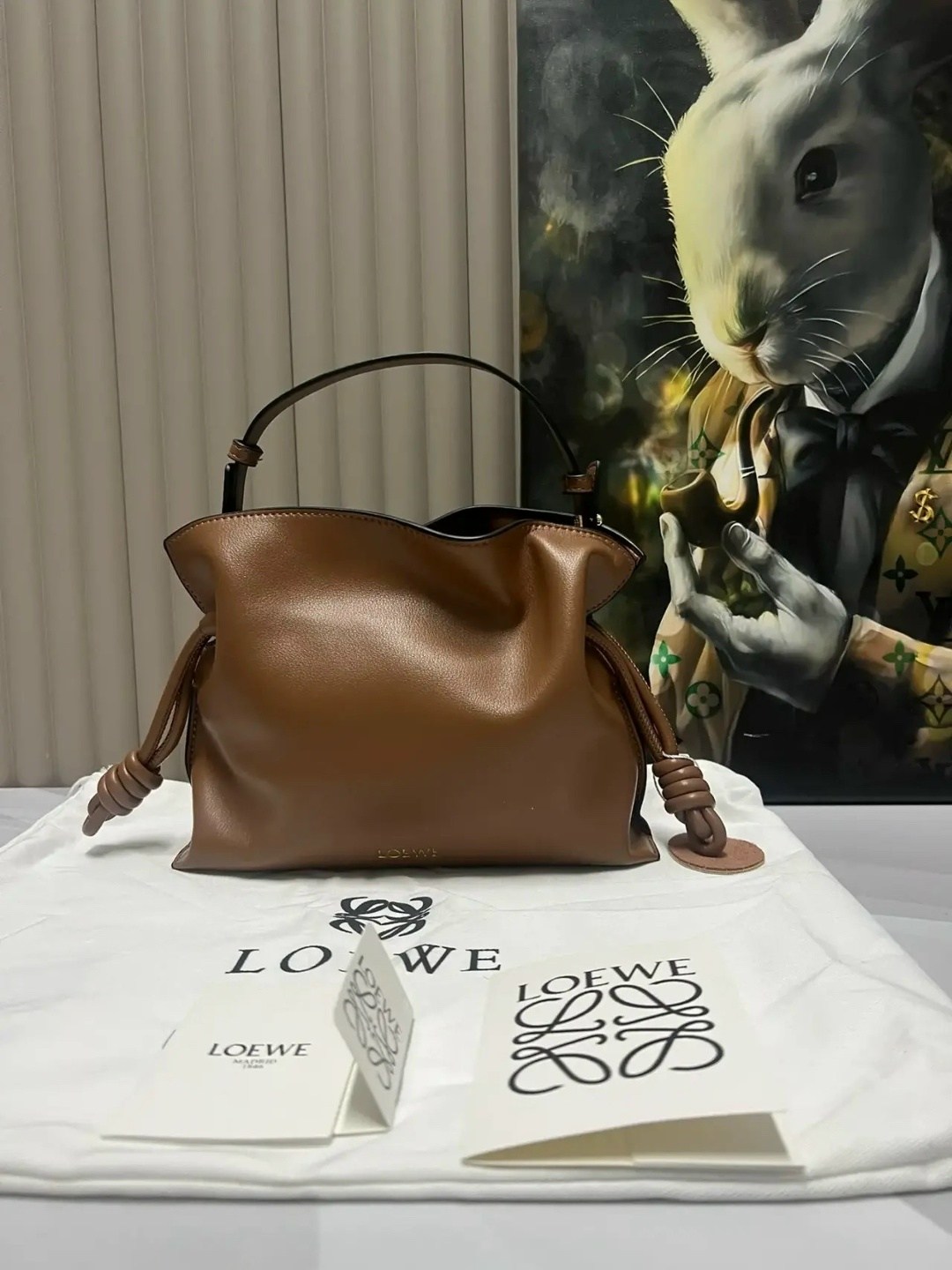 сумка loewe,сумка loewe 33-15 см натуральная кожа,сумка женская loewe натуральная кожа,сумка loewe 33-15 см из натуральной кожи,loewe сумка на плечо мешок