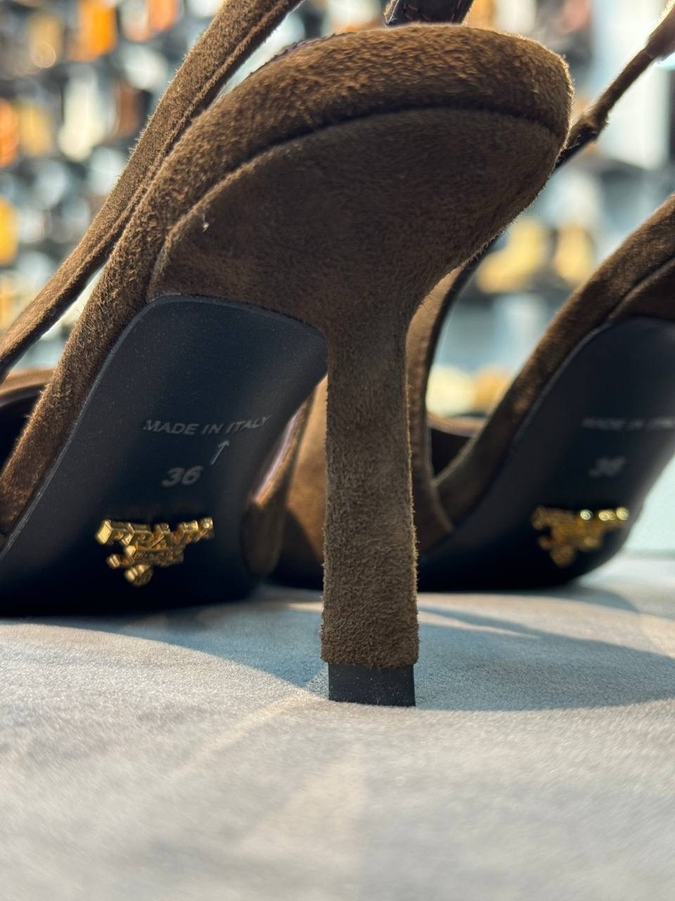 туфли prada,босоножки prada,,prada туфли с ремешком на пятке и логотипом коричневый,женские туфли