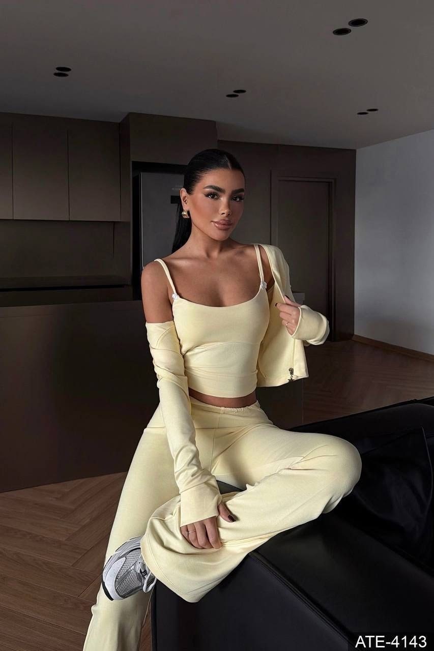 модные костюмы,трикотажные костюмы,спортивные костюмы женские,костюм женский тройка,женские костюмы