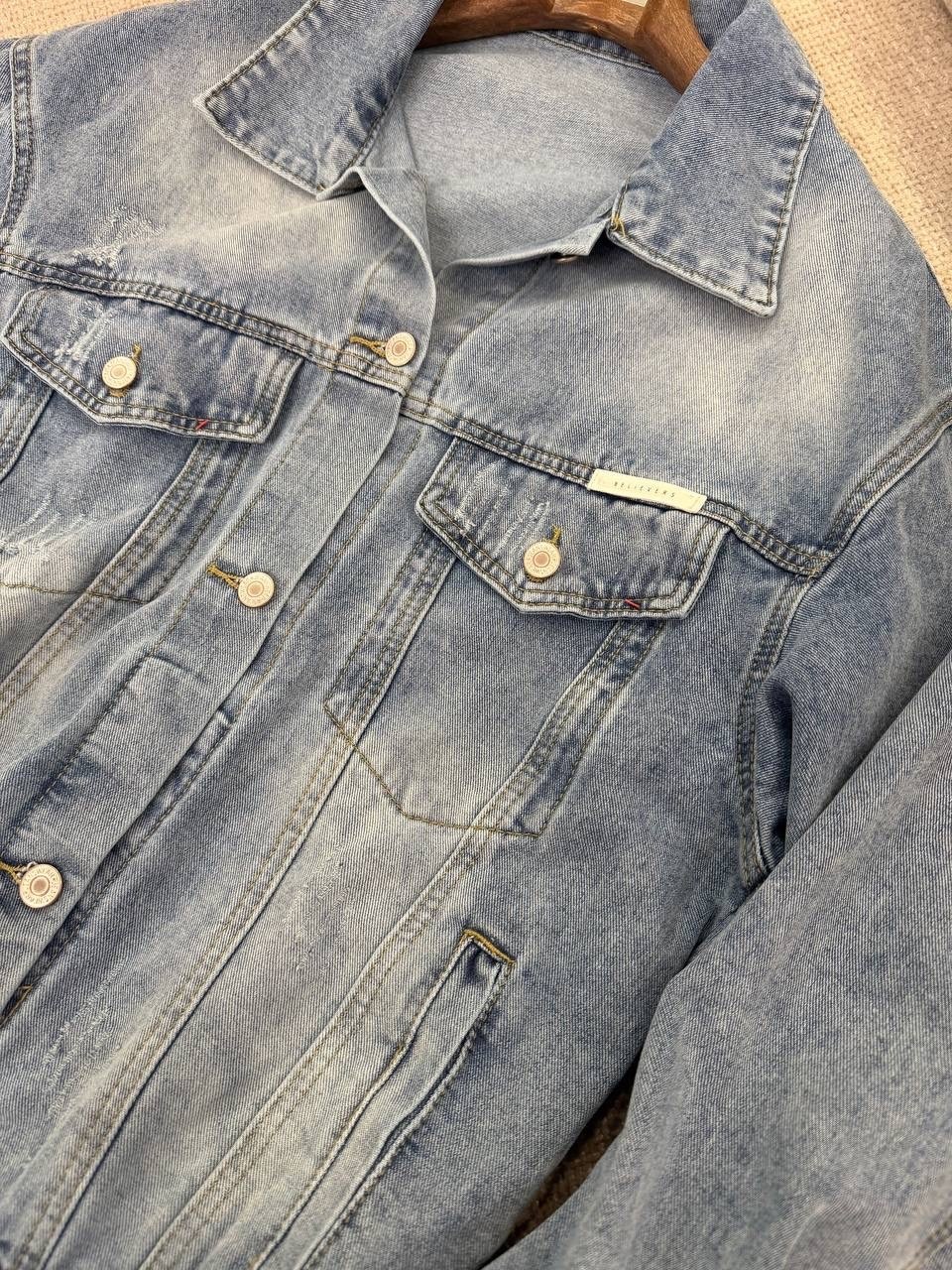 джинсовая женская куртка оверсайз,джинсовая куртка оверсайз charm_shop,джинсовая куртка женская,джинсовая куртка женская оверсайз джинсовка,джинсовая куртка