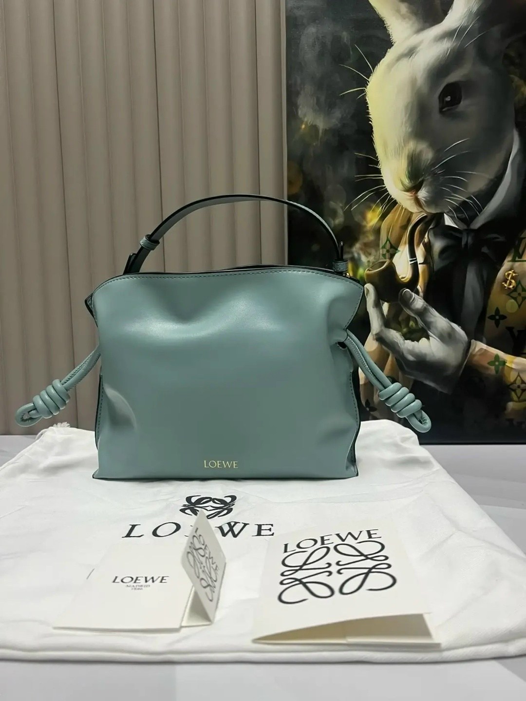 сумка loewe,сумка loewe 33-15 см натуральная кожа,сумка женская loewe натуральная кожа,сумка loewe 33-15 см из натуральной кожи,loewe сумка на плечо мешок