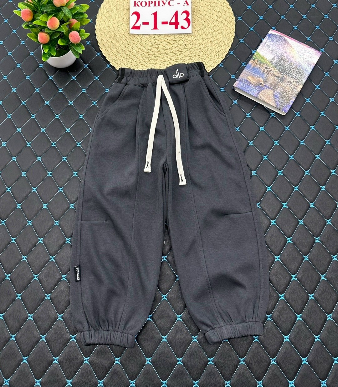 детские брюки,брюки спортивные,штаны теплые,детские штаны,спортивные штаны