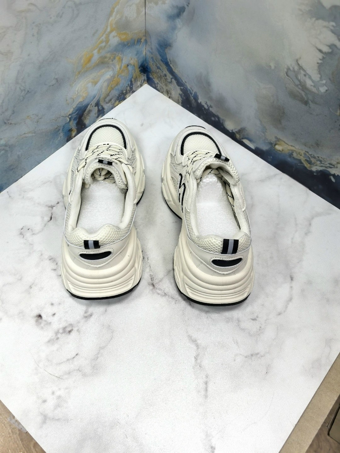 кроссовки женские,кроссовки для женщин,кроссовка,кроссовки модные,кроссовки эко