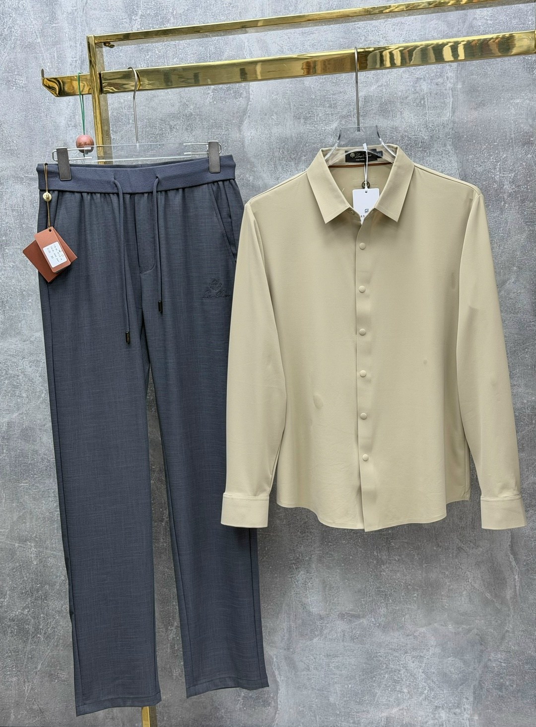 костюм стильный,повседневный костюм,брюки классические,костюм,повседневные брюки