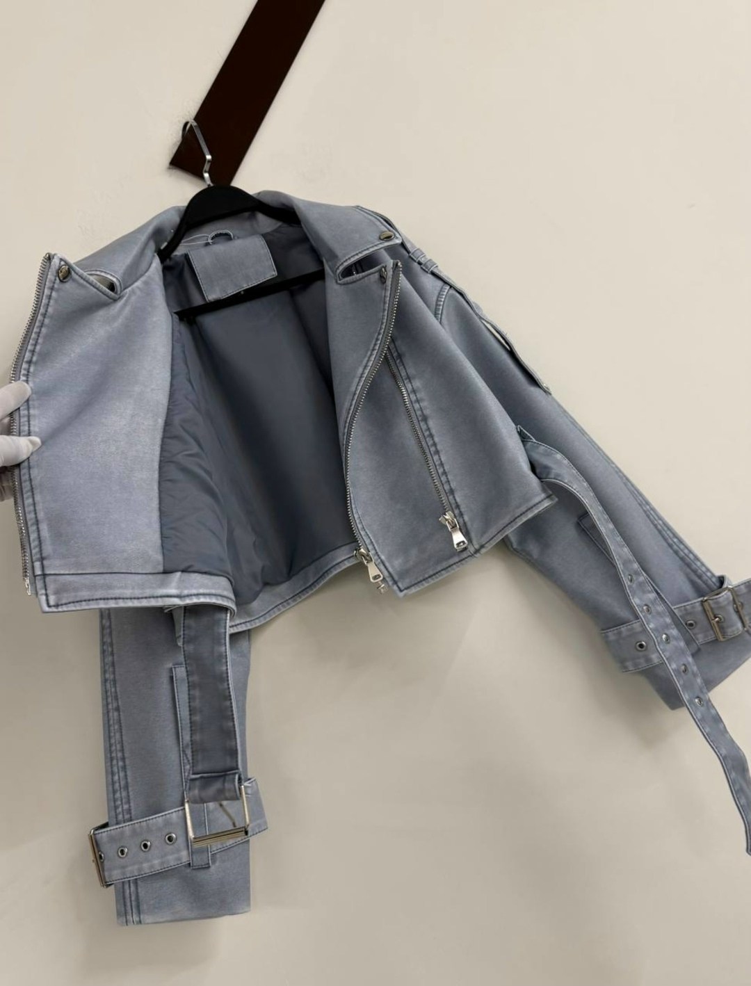 кожаная куртка косуха,куртка косуха,кожаная куртка,косуха винтажная кожаная куртка серая оверсайз mony,косуха кожаная женская куртка оверсайз демисезонная