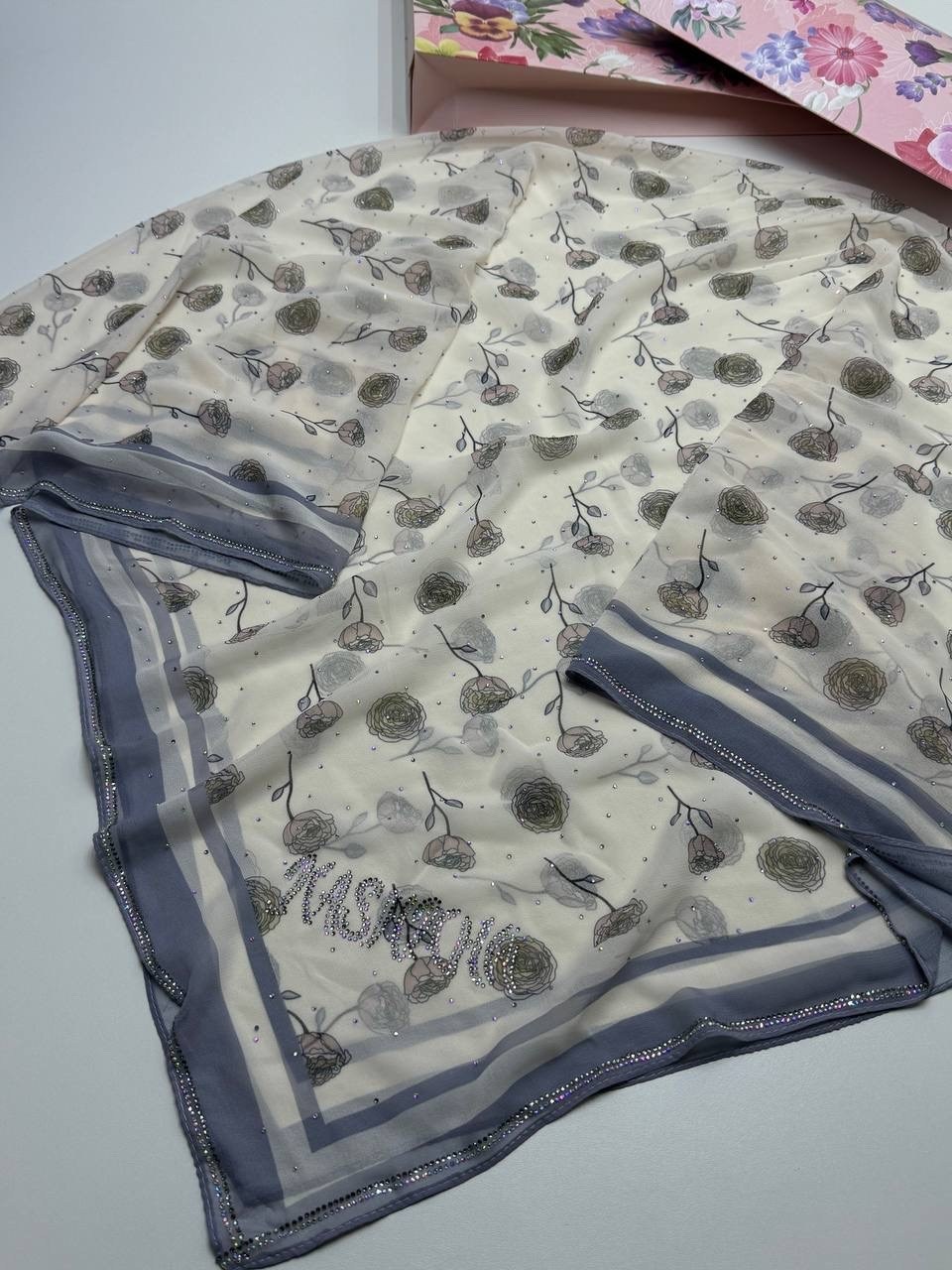 платок женский,двусторонний платок,шарфы и платки,платки шелковые,платок