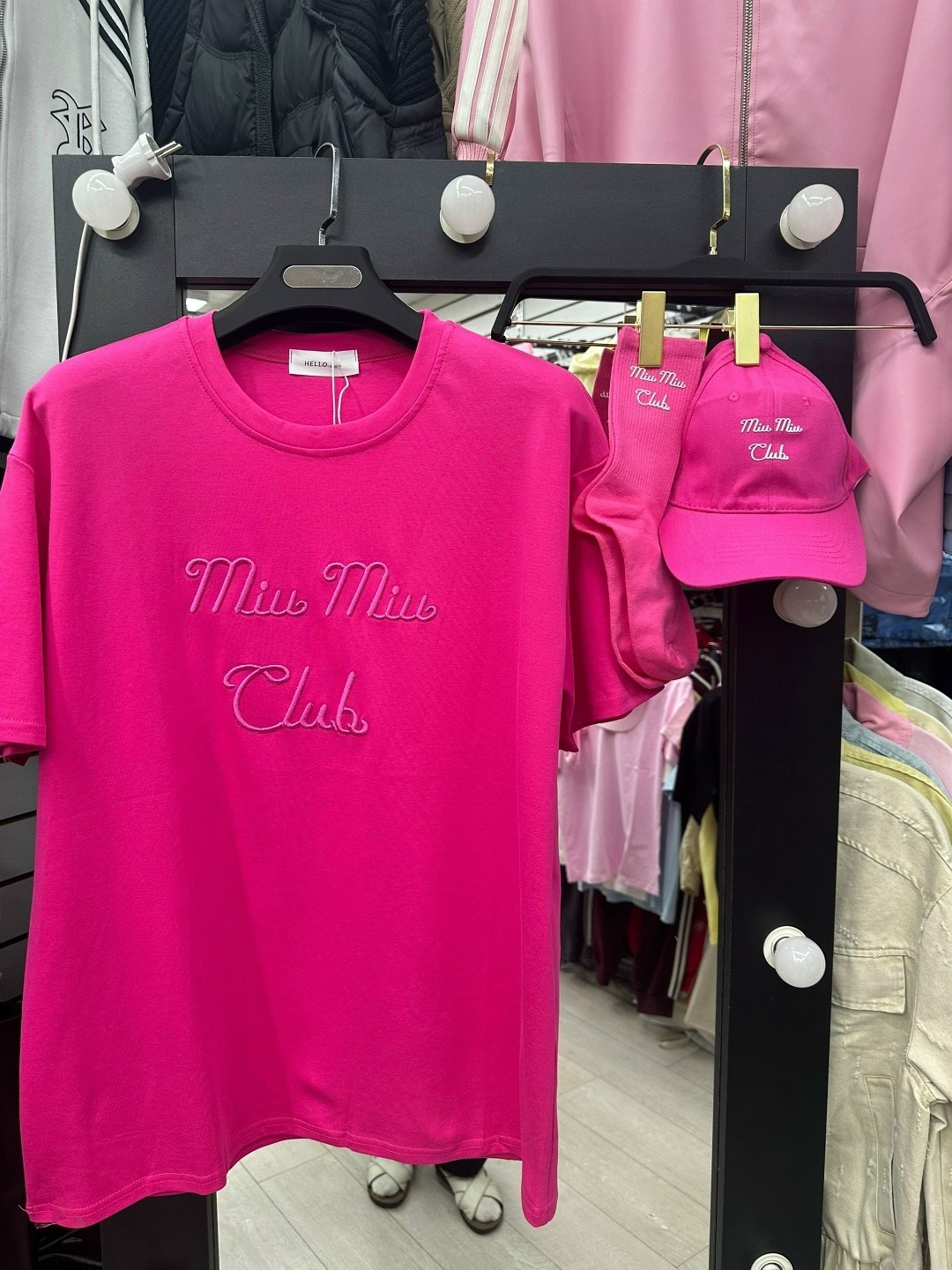 бейсболка женская,модные бейсболки,классическая бейсболка,кепка женская,стильная кепка