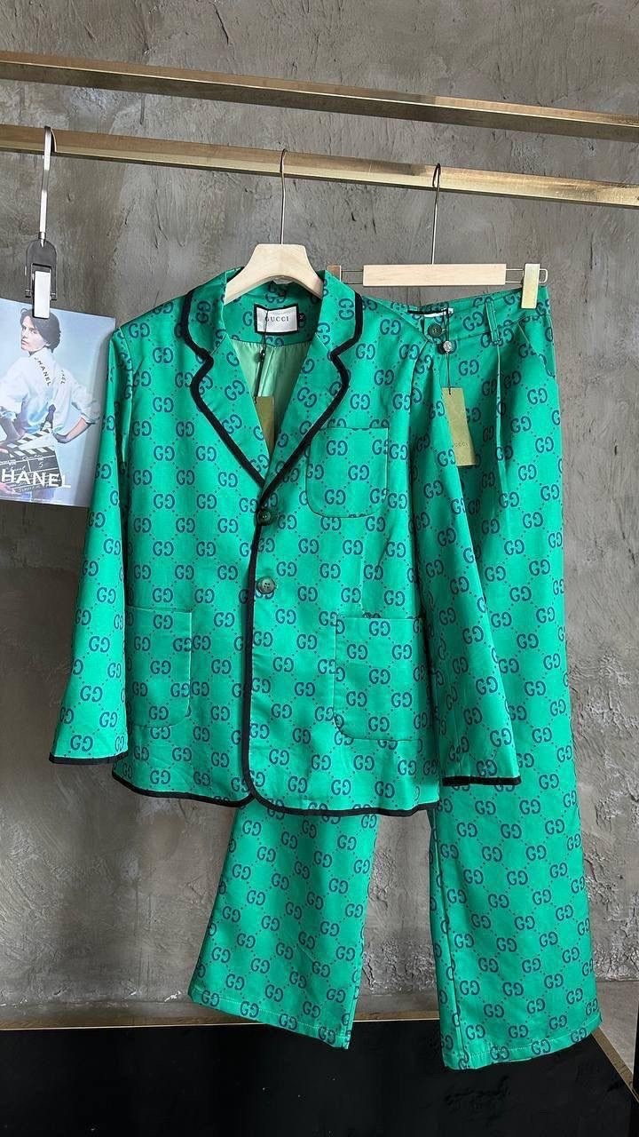 пижама гуччи мужская,костюм гуччи зеленый,гуччи костюм женский,костюм гуччи мужской,костюм gucci