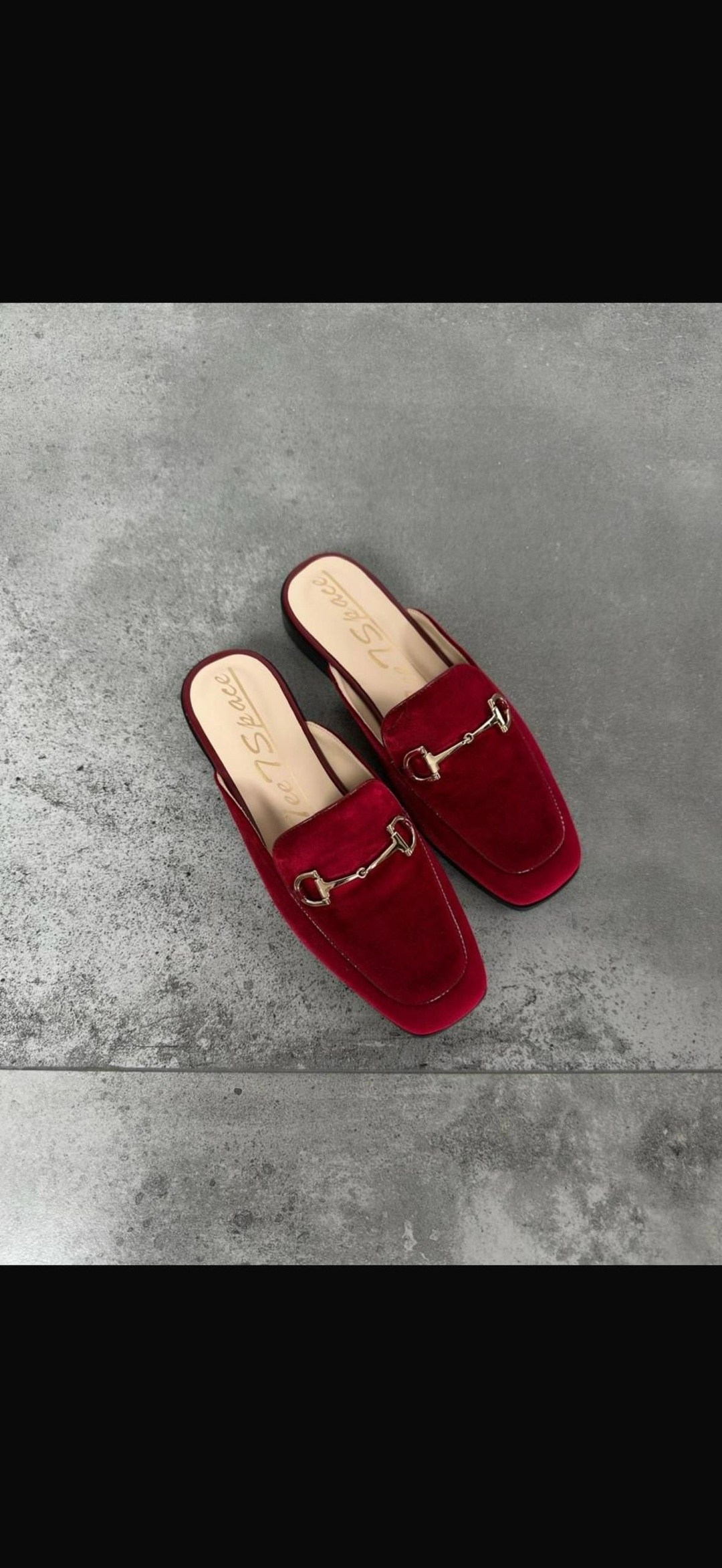 обувь женская,легинсы со штрипками,лоферы женские 2025 модные тренды,леггинсы со штрипками,лакированные лоферы