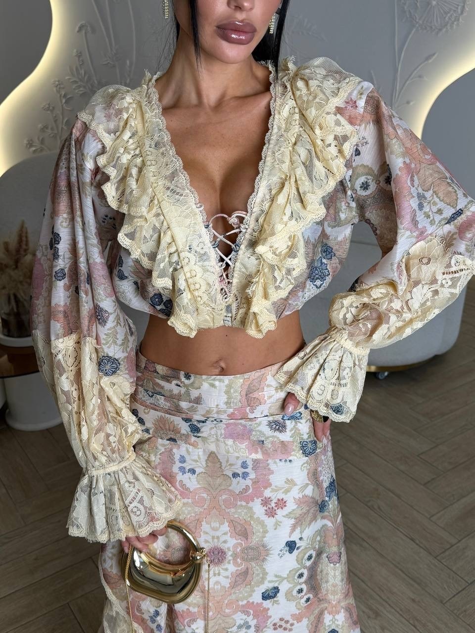 модные наряды,летние наряды,летний костюм с юбкой,платье стильное