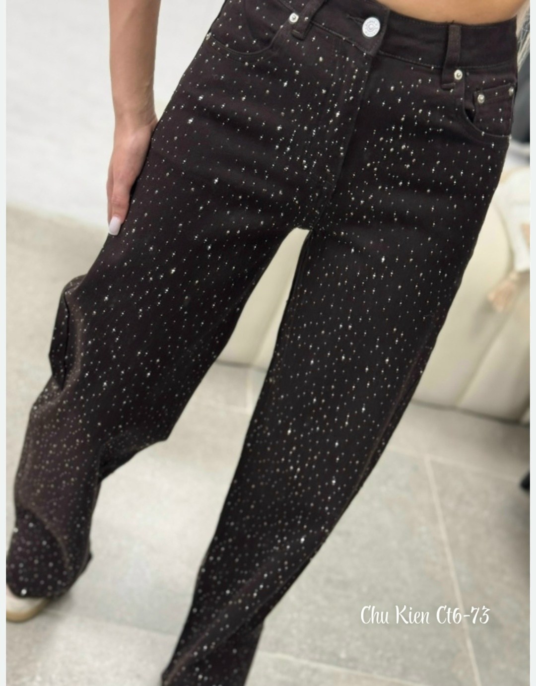 джинсы со стразами,женские джинсы со стразами,джинсы широкие со стразами,штаны со стразами,джинсы с пайетками