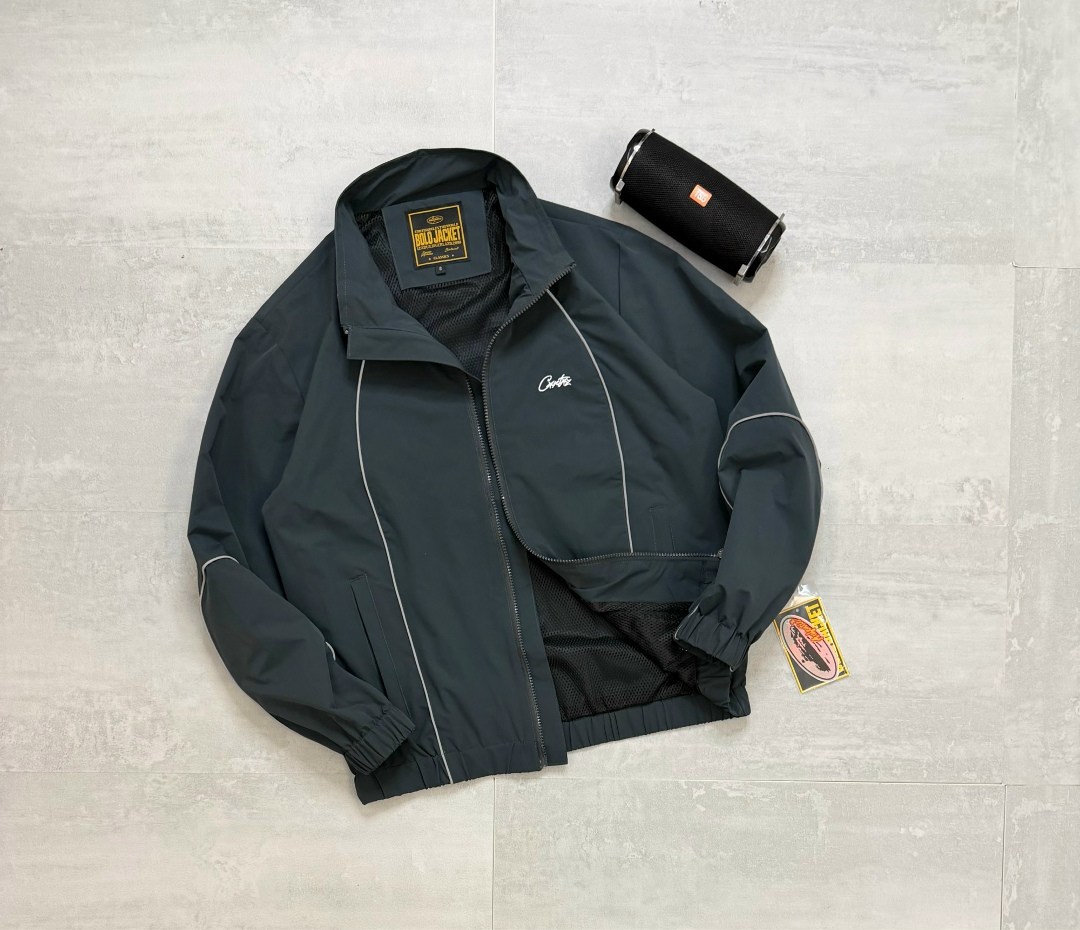 куртка,легкая куртка,куртка повседневная,куртка бомбер,куртка мужская