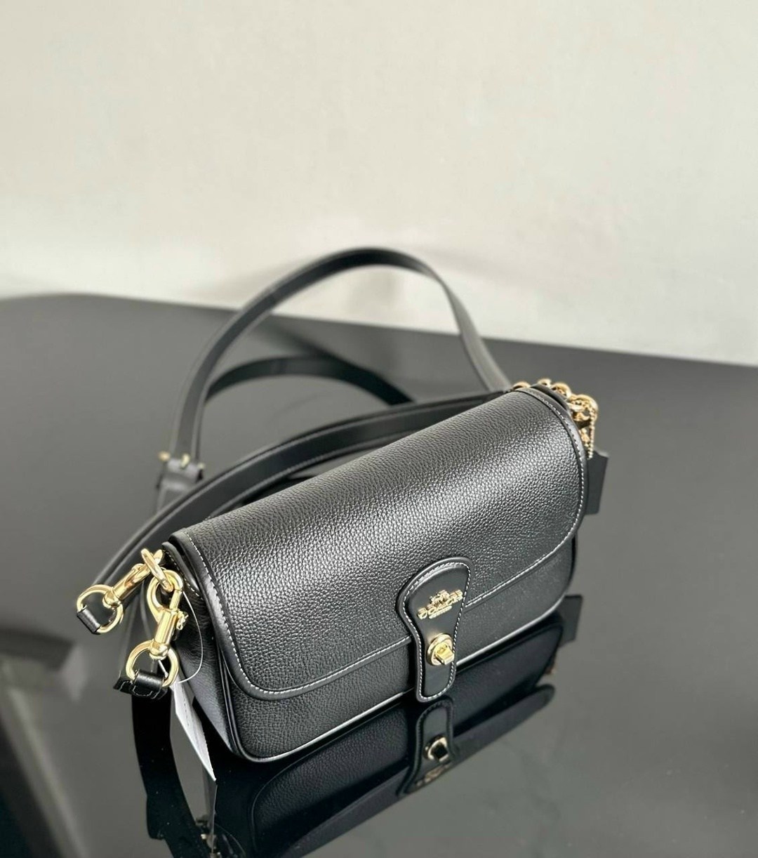 женская сумка coach,сумка coach,coach сумка на плечо,coach cassie,сумка через плечо coach