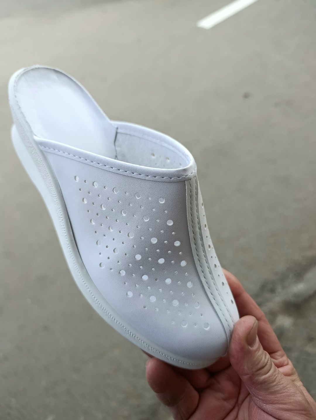 ,сабо женские,медицинская ,белые тапочки,сабо женские медицинские