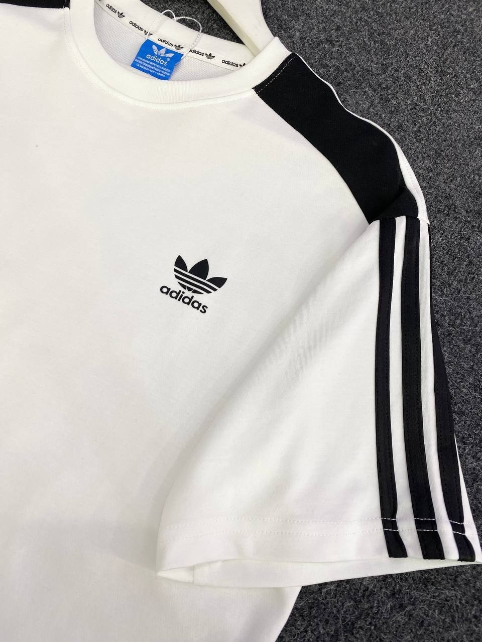 мужская футболка adidas,adidas originals adidas,футболка adidas originals adidas originals,kaos adidas baju adidas t shirt adidas original premium,футболка gs adidas originals белый
