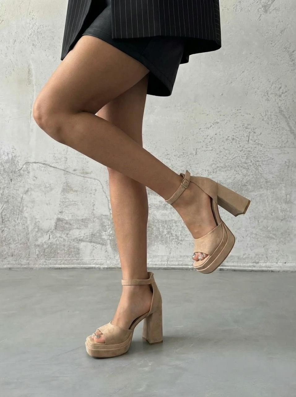 босоножки женские на высоком каблуке с платформой,босоножки на каблуках,босоножки бежевые на каблуке,замшевые босоножки,босоножки на платформе