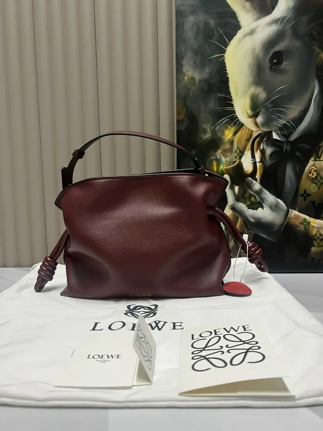 сумка loewe,сумка loewe 33-15 см натуральная кожа,сумка женская loewe натуральная кожа,сумка loewe 33-15 см из натуральной кожи,loewe сумка на плечо мешок