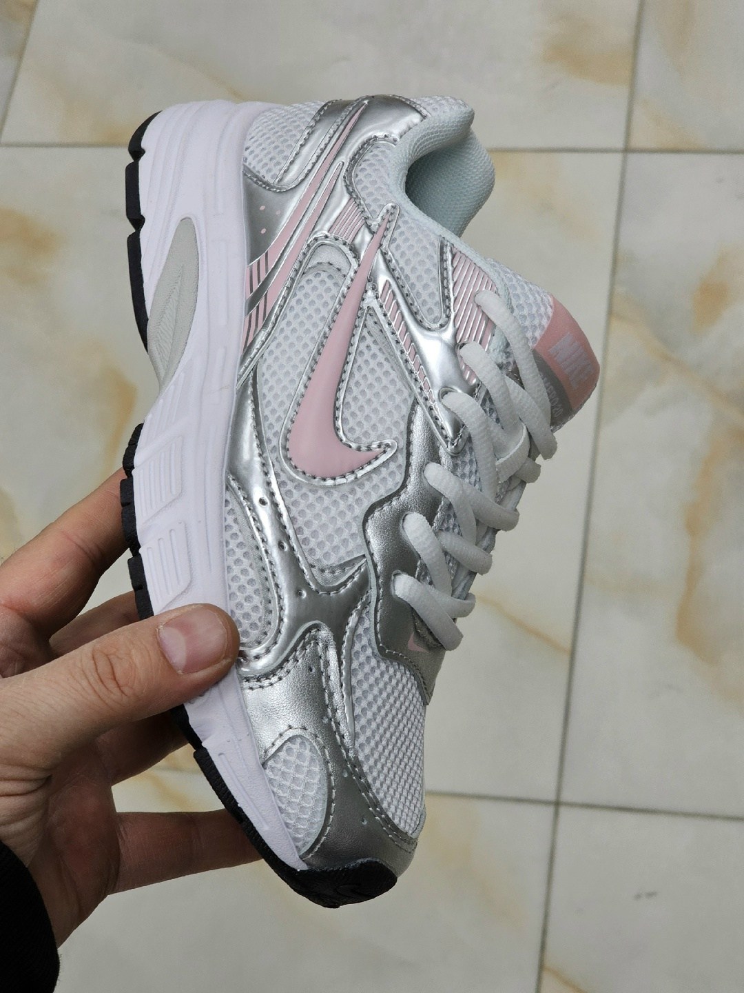 nike низкие массивные кроссовки air max moto 2k женские розовые,кроссовки nike air max moto 2k,кроссовки,кроссовки nike air max,кроссовки nike