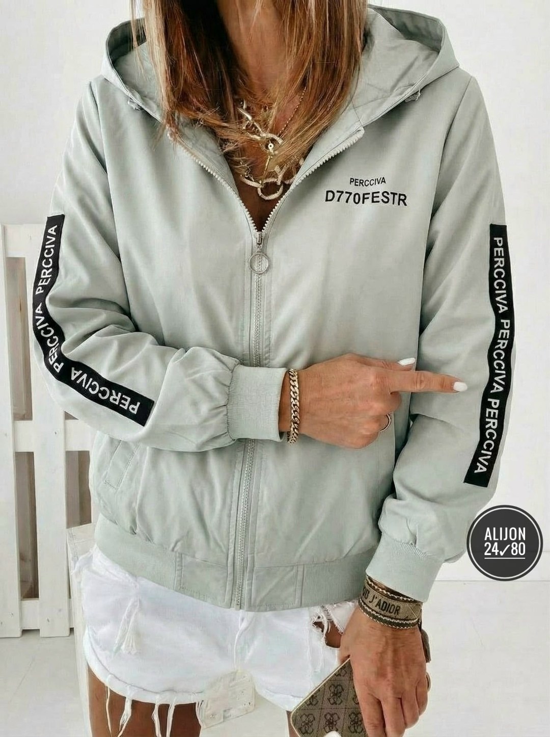 женская ветровка,женская куртка,ветровка,женская демисезонная куртка,легкая куртка