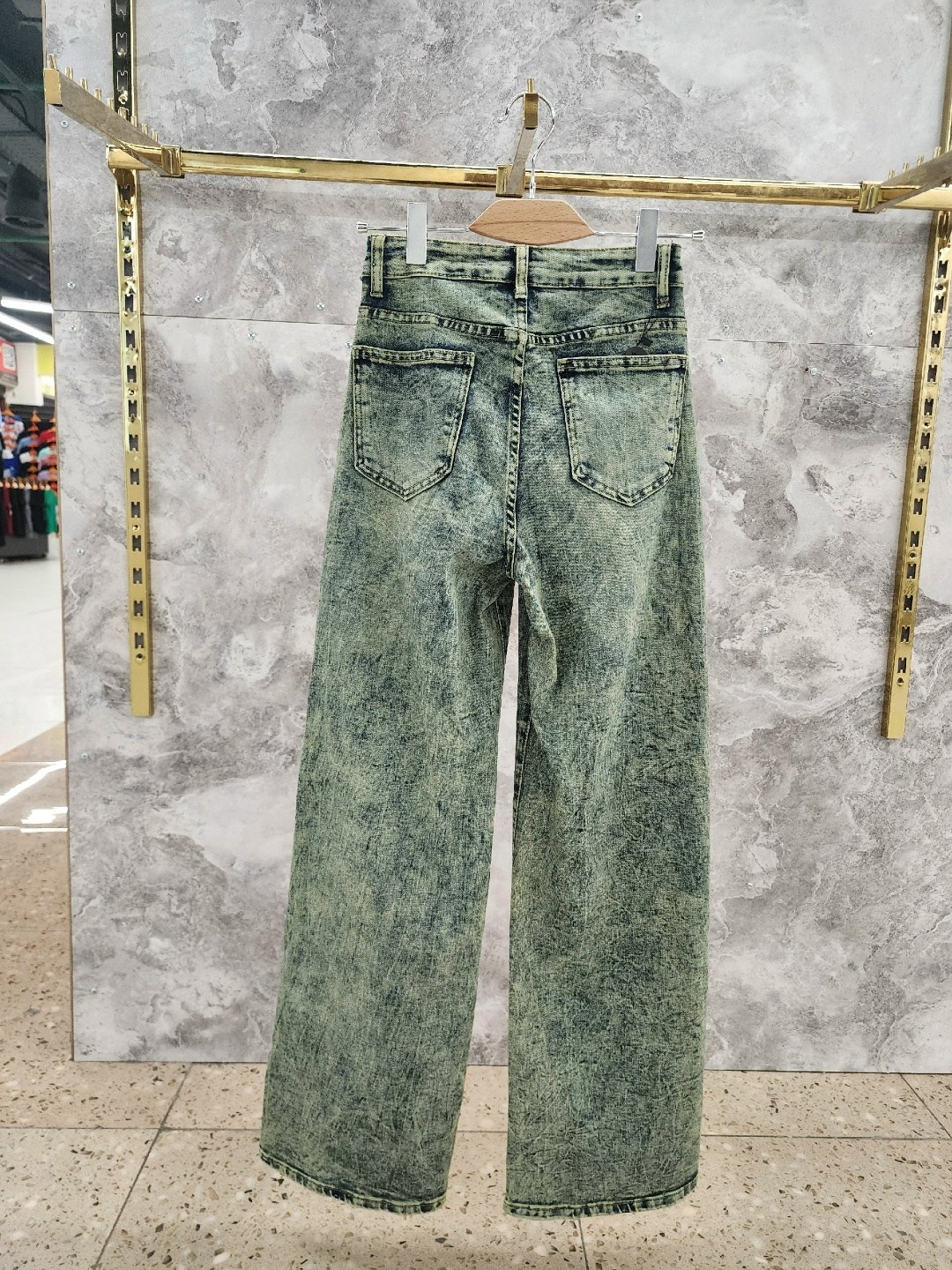 женские джинсы,джинсы широкие,брюки джинсы,стильные джинсы,джинсы джинсы