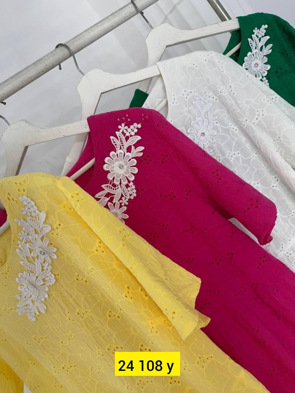 ,платье,кружевное платье,нарядное платье,платье белое