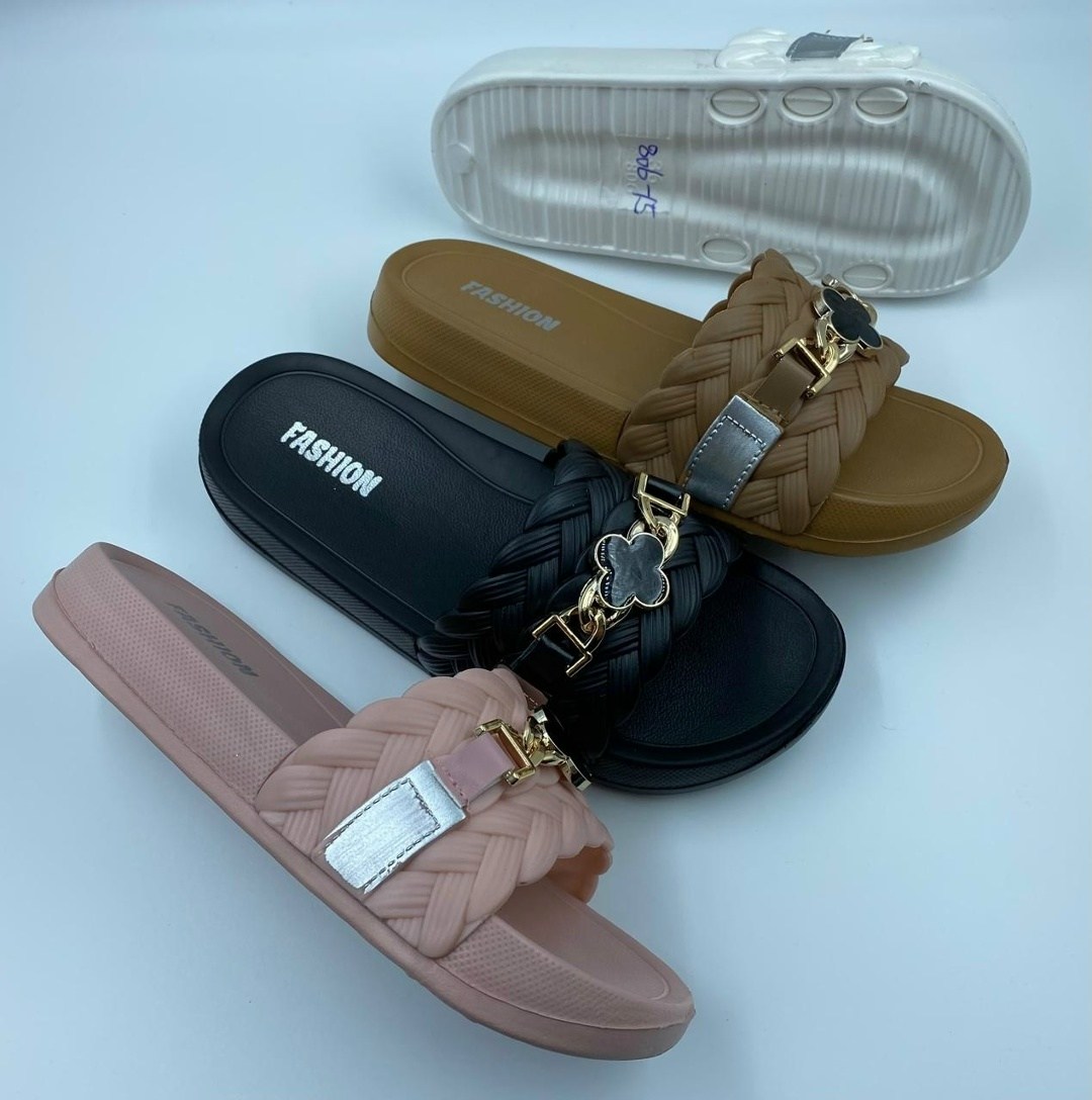 шлепанцы женские,модные шлепанцы,,тапочки модные,женские пляжные шлепанцы