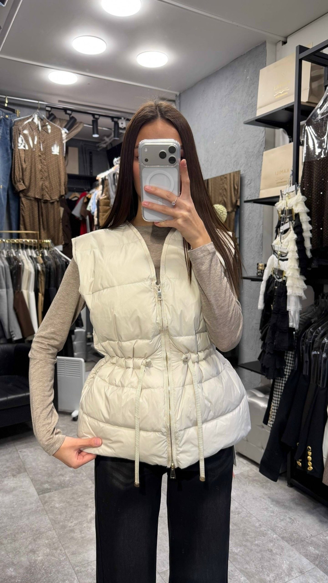 теплый жилет,жилет женский,жилетка женская,пуховой жилет,жилет