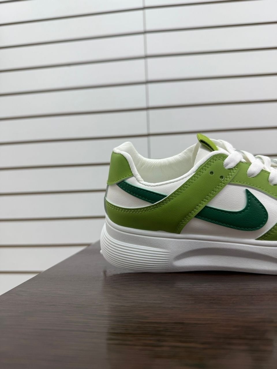 кроссовки женскиe,кроссовки,кроссовки эко,кроссовки женские зеленые,спортивная