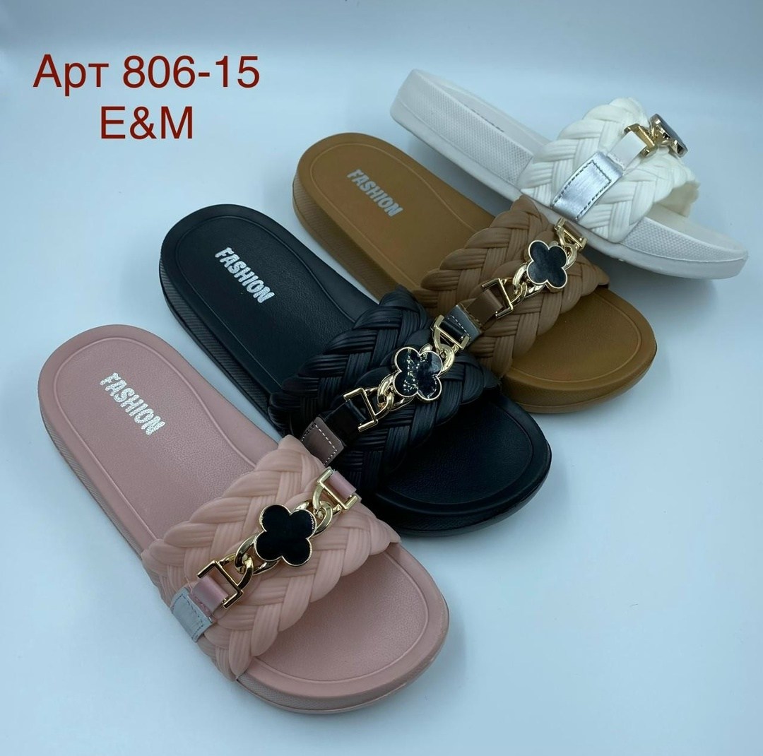 шлепанцы женские,модные шлепанцы,,тапочки модные,женские пляжные шлепанцы