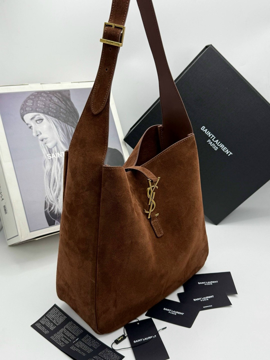 кожаная сумка-хобо le 5 à 7 saint laurent коричневый,замшевая сумка,замшевая сумка женская,yves saint laurent женская замшевая сумка 37x29 см,сумка saint laurent