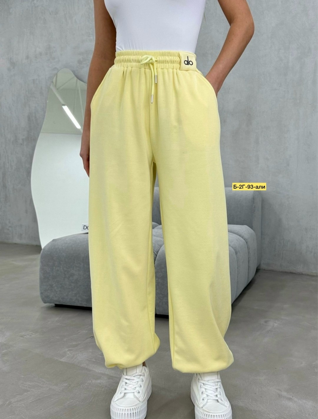 спортивные штаны,женские спортивные штаны,спортивные брюки,брюки джоггеры,спортивные штаны оверсайз